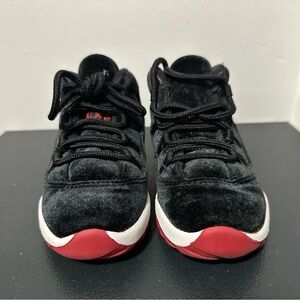 Velvet Toddler 10C Air Jordan 11 Bred